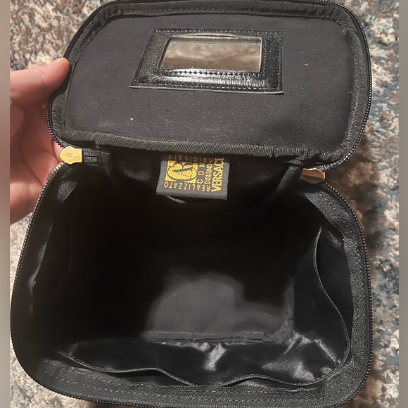 SOLD - Versace vintage large black gold baroco vanity case purse bag - Picture 11 of 12